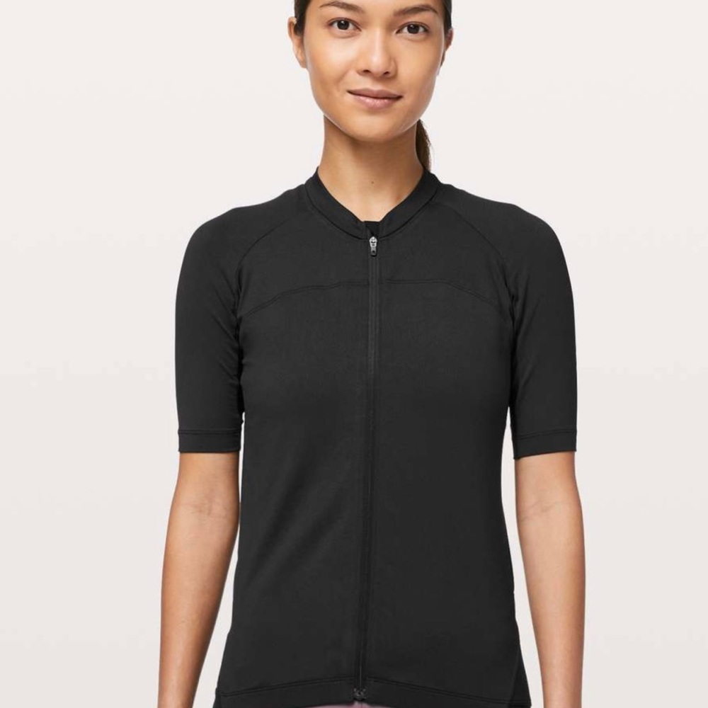 Lululemon City To Summit Cycling Jersey
Small NWT